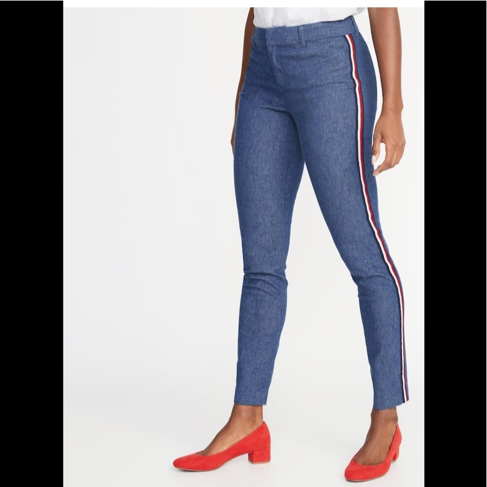 Old Navy Mid-Rise Side Stripe Pixie Ankle Pants